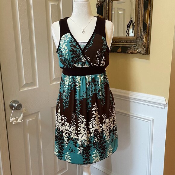 Charlotte Russe Summer Dress Size M Aqua Brown Black White Low V-Front Low Back - Picture 5 of 7